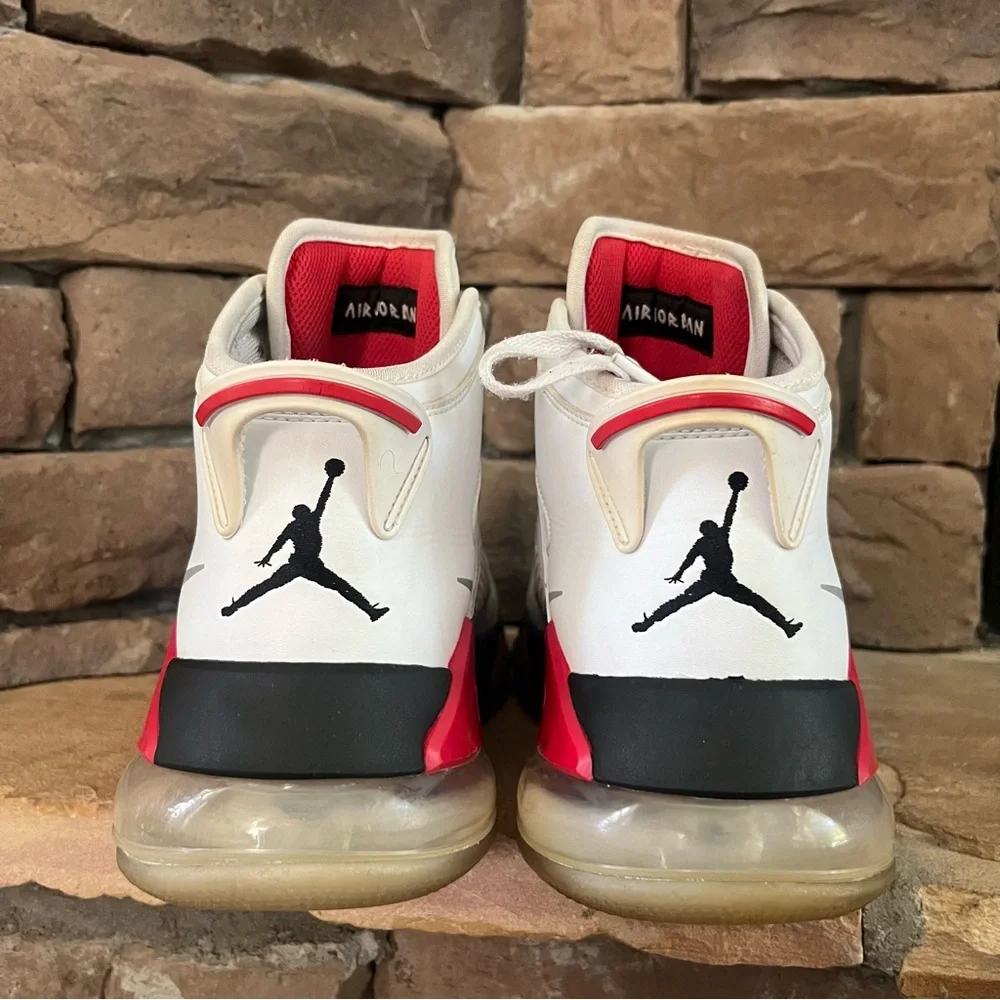 Jordan Mars 270 Fire Red‎ / SZ 11.5